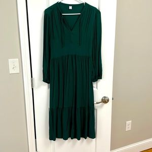Old Navy green maxi dress
